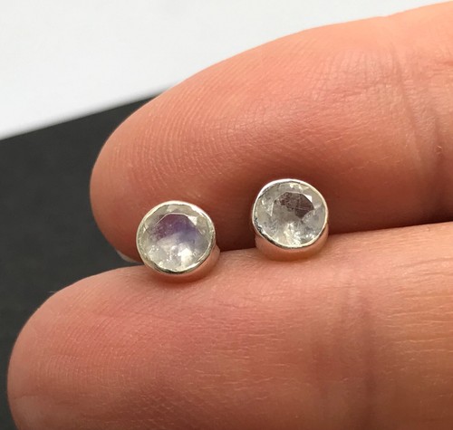 Rainbow moonstone round stud - rainbow,