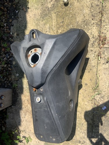 Husqvarna sm610 fuel tank - husqvarna,