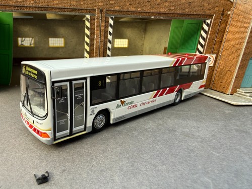 Efe 27601 wright renown bus - 27601,