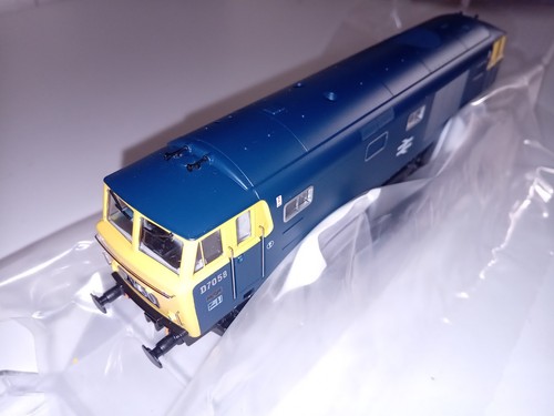 Heljan 3535 class d7058 - class, br