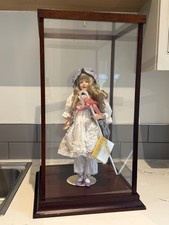 porcelain dolls collectible