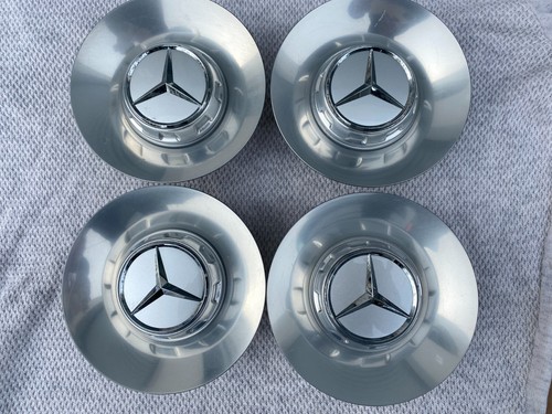 Original wheel center caps - center,