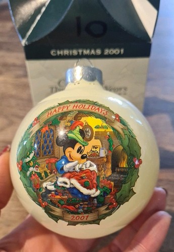 Disney world christmas through - world,