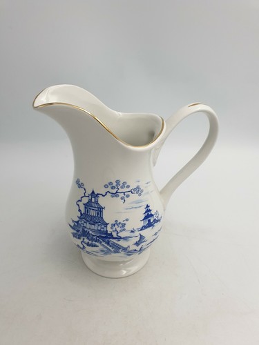 Vtg royal winton fine ceramic - royal,
