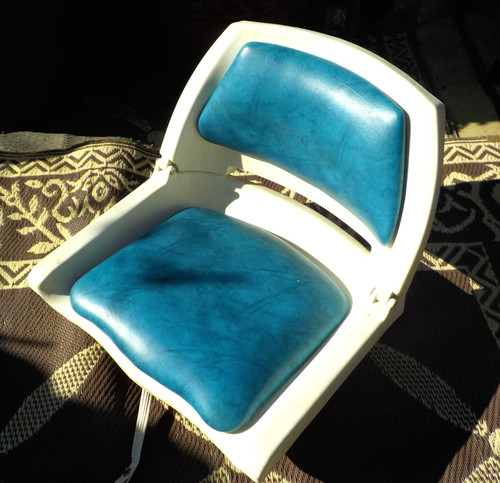 Sea eagle blue swivel seat - blue,