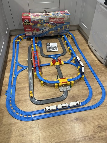 Tomy tomica world road - tomy, &