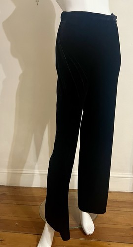 Jesire black velvet dress