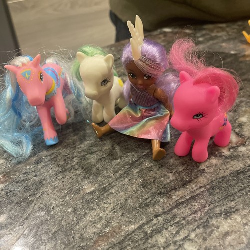 Little pony stable bundle - little,