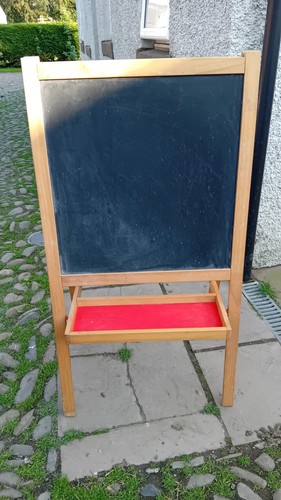 Kids wooden blackboard - 2-in-1,