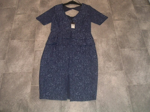 Size bnwt kelly brook - bnwt,