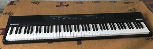 Alesis recital 88 - alesis,