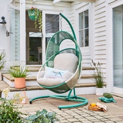 Hanging egg chair - hanging, comfortable