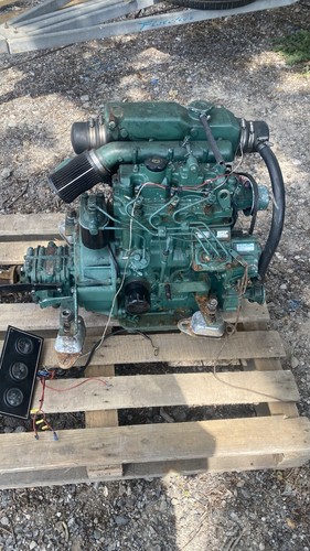 Perkins perama m30 marine - perama,