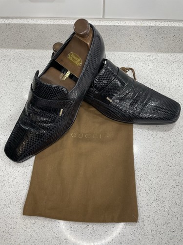 Gucci men black snakeskin - gucci,