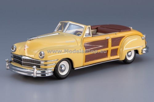 Chrysler town country - &,
