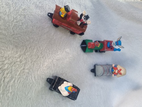 Vintage looney tunes train - looney,