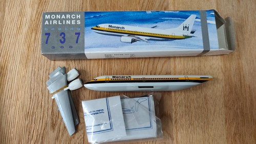 Monarch airlines boeing - monarch,