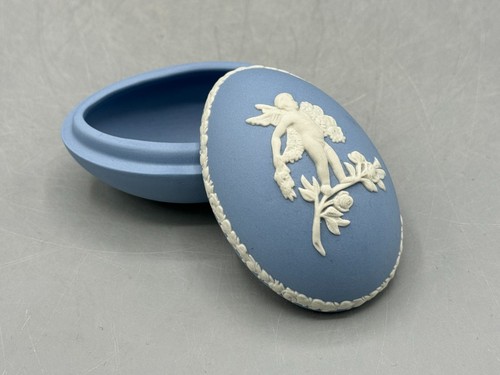 Wedgwood jasper ware - jasper,