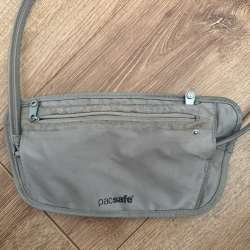 Pacsafe coversafe 100 - coversafe,