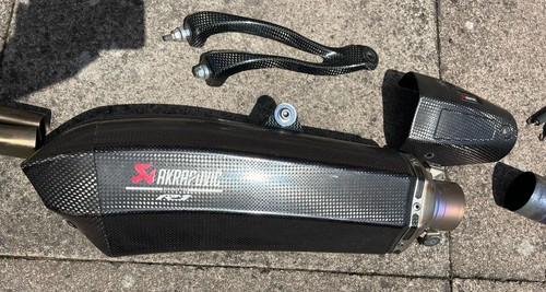 Yamaha akrapovic exhaust - r1,