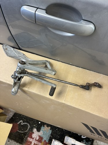 Vfr400 foot peg oem gear - peg,