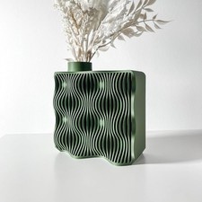 Green Plastic Vase with Wavy Pattern, Living Room Ornament, Dry flowers, Small.