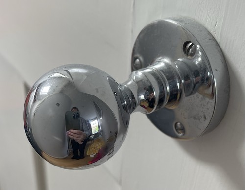 Chrome round internal door - round,