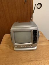 Mini Portable 5.5” TV (B&W)
