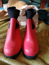 Hunter red wedge wellies UK7