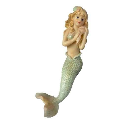 Vintage resin mermaid figurine - resin,