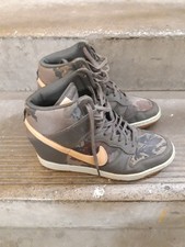 Nike Dunk Sky High Hi Trainers Size 5 UK