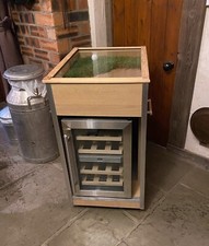 Wine Caddie; Golf Table/Wine Cooler/fridge; Ideal Gift; New
