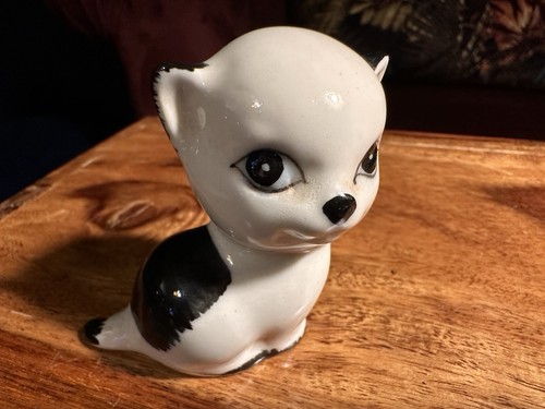 Vintage szeiler cat figurine - cat,