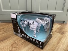 Boxed 2005 Robopet WowWee Electronic Remote Controlled Pet Robot Dog Toy