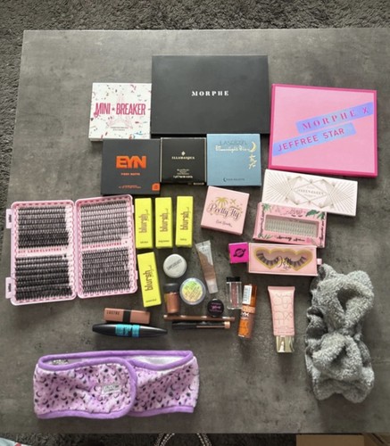 Huge makeup bundle job - huge,