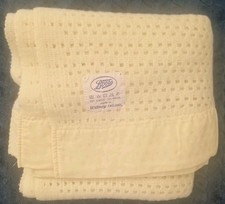 Boots yellow Vintage Pram Cot