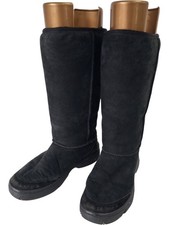UGG Women's Boots Black Size