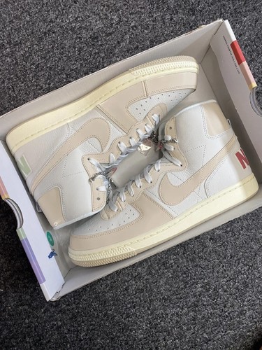 Bnwb lid nike - bnwb,