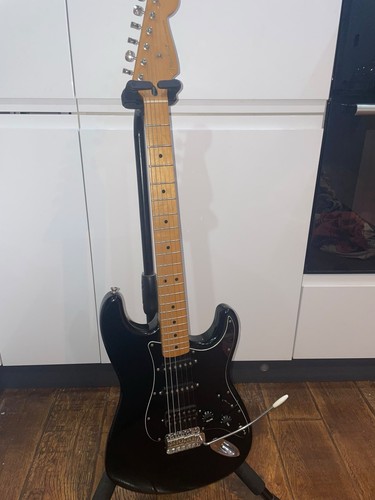 Fender stratocaster electric - fender,