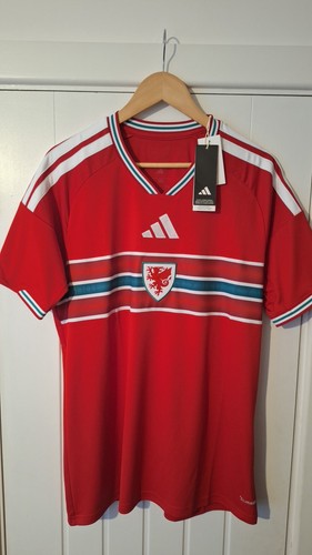 Wales football shirt home - football,