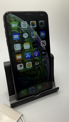 Apple iphone max - iphone, space
