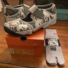 Size 11 2003 NEW Men Nike Air