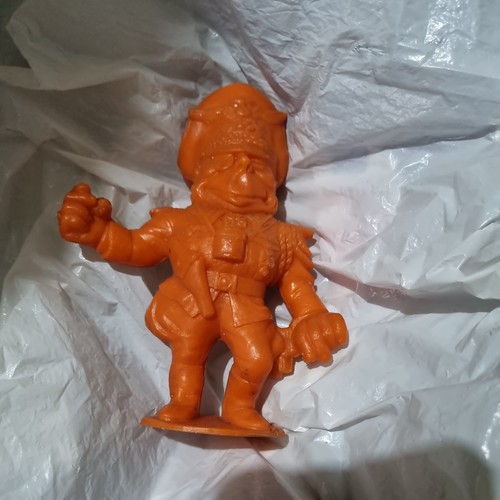 Marx statue 1964 - 1964, nutty