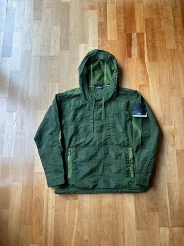Stone island shadow project - island,