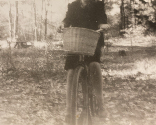 1930s headless person riding - 1930s,