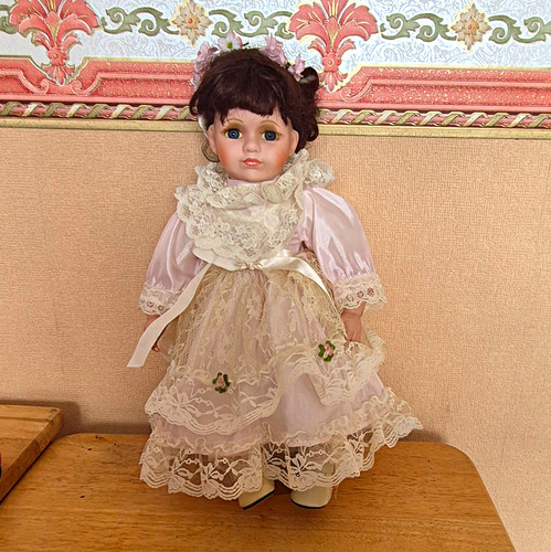 Vintage porcelain doll in - 15",
