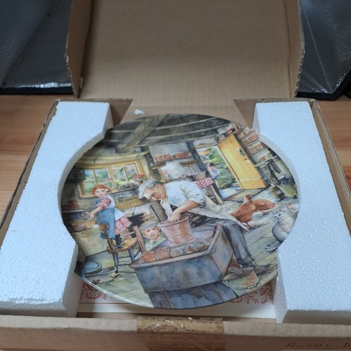 Royal doulton the potter old - "the, potter"