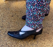 CYDWOQ Vintage: Brown Leather Kitten Heels Sz 38.5 US 8.5 Handmade in the USA