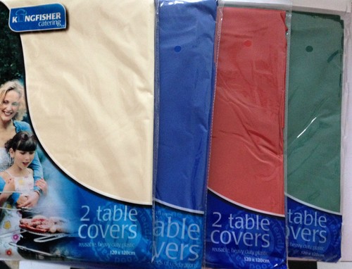 Plastic tablecovers table - 2,
