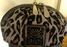 BIBA WOMANS LEOPARD PRINT PONY